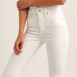 LUCKY BRAND SKINNY JEANS